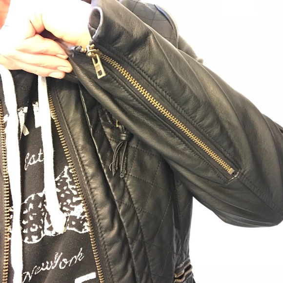 American eagle outfitters vegan leather jacket L - Picture 5 of 7